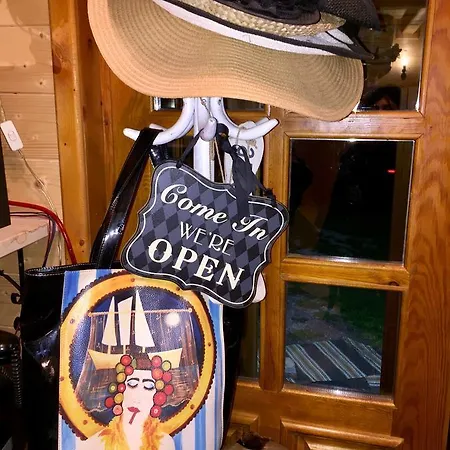 ロッジ Brvnare Mrkic *