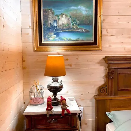 ロッジ Brvnare Mrkic Kremna